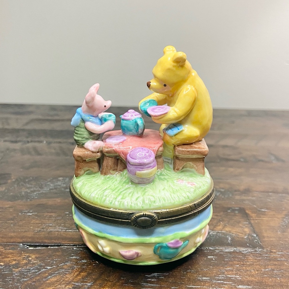 Vintage Disney Winnie the Pooh & Piglet Porcelain Trinket Box Tea Party